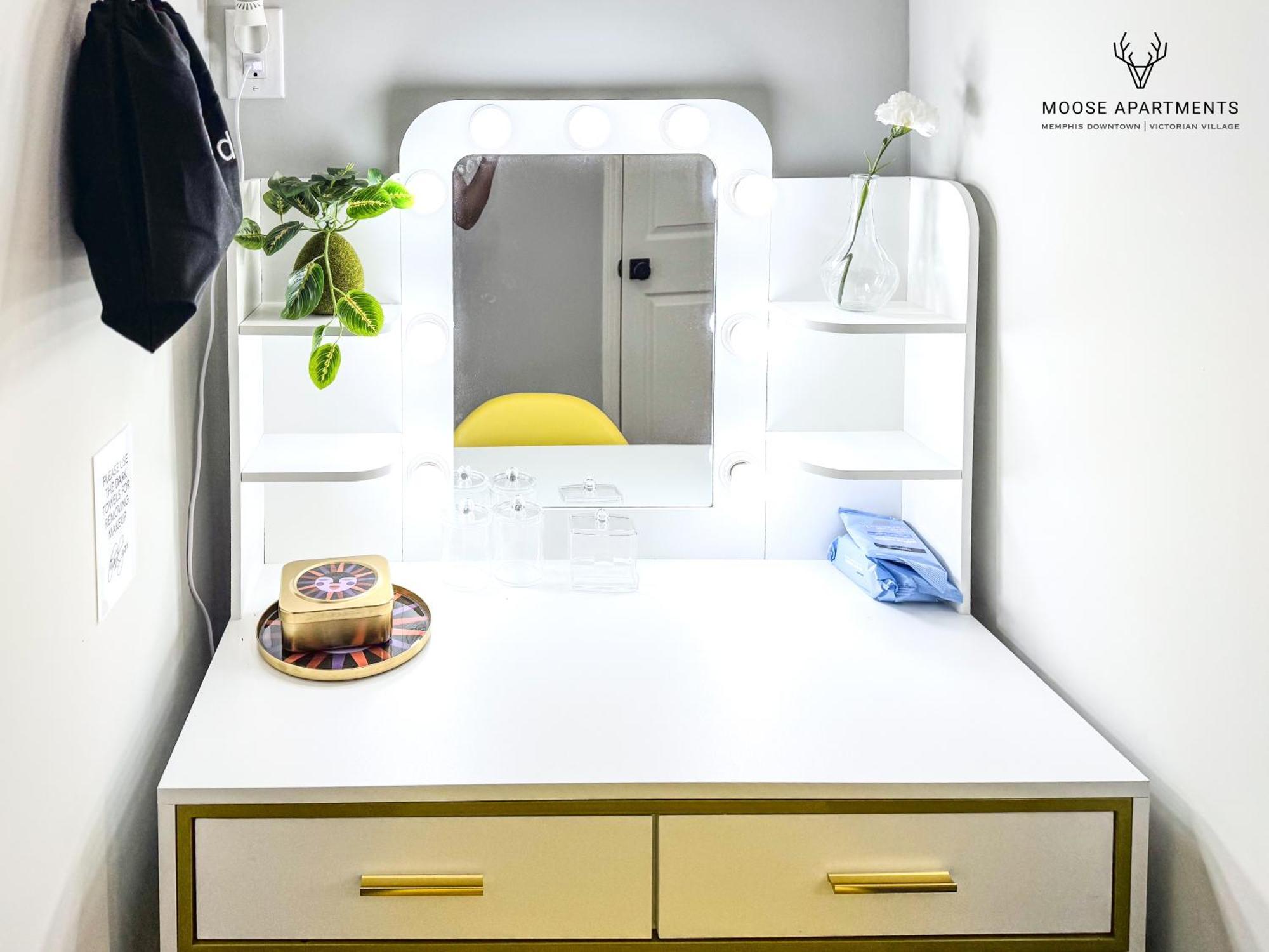 The Moose #9 - Brand New Luxe Modern Loft With Free Parking, King Bed & Fast Wifi Leilighet Memphis Eksteriør bilde